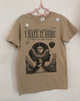 XS MISFIT- sand I hate it here tee A3