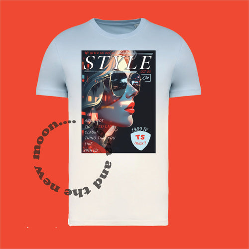 Dip dye blue/ cream style vintage magazine t-shirt | TS 1989 tv retro ombré dyed t-shirt